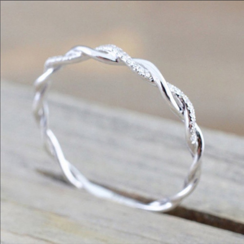 NEW💍STERLING SILVER DIAMOND TWISTED ETERNITY Ring - Picture 2 of 3